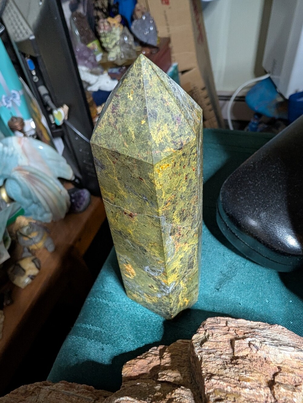 Bumble Bee Jasper Tower
